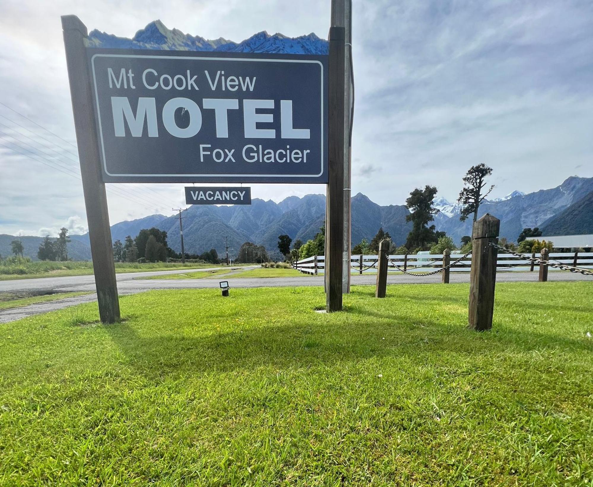 Mt Cook View Motel Fox Glacier Exteriör bild